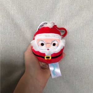 NWT SANTA SQUISHMALLOW CLIP!